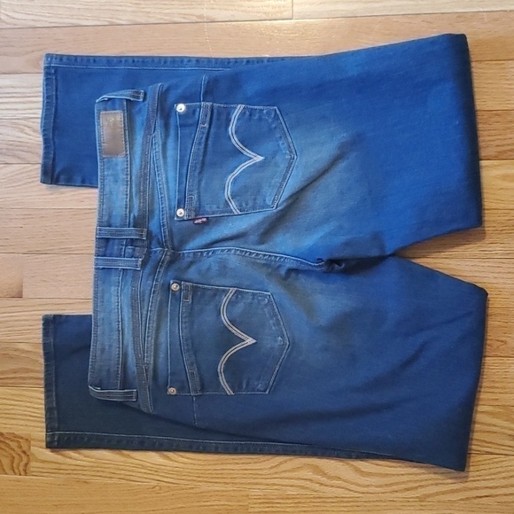 Levi's Skinny Jeans - Picture 2 of 3